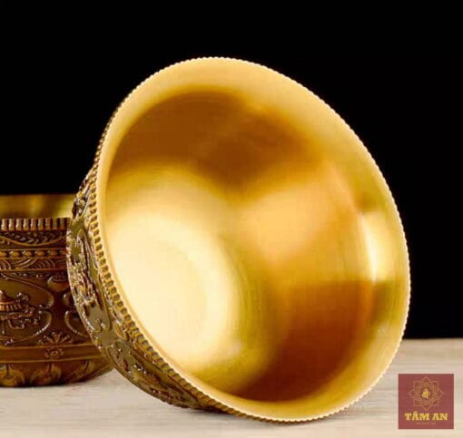 Bộ 8 bát cúng nước tám tướng cát tường bằng đồng khắc nổi - Ảnh 7